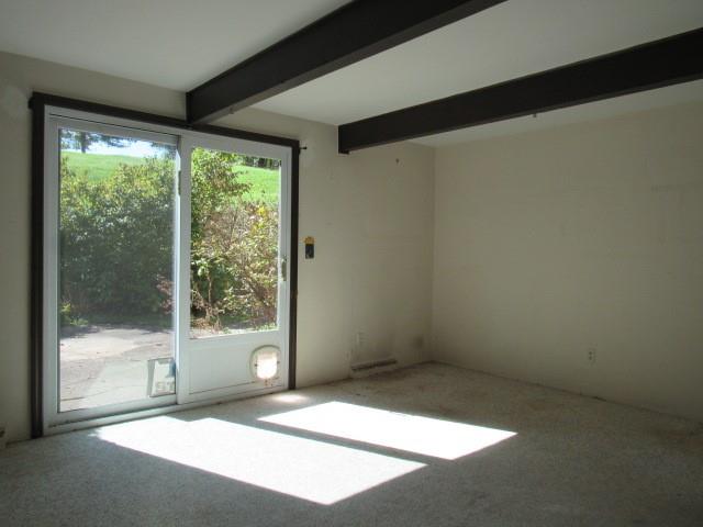 2207 Hall Court 8