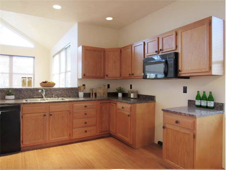 2413 South Ridge Place, Hidden Valley, Pennsylvania 15502 9